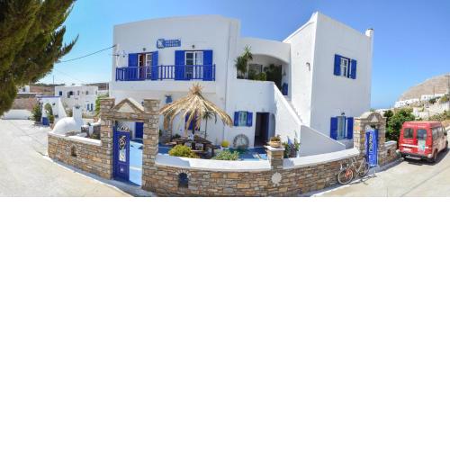 Evi's Studios