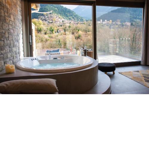 Evora Luxury Suites