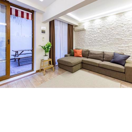 Excellent Flat with a Lovely Backyard in Nisantasi