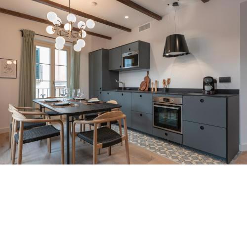 Exclusive Penthouse in PLaza La Merced