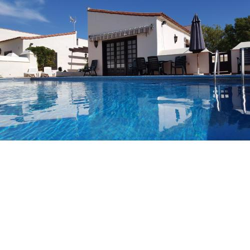 Exclusively located Golf Villa with heated pool