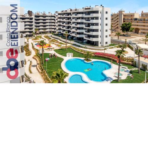 Exclusivo Atico Con Terraza Privada A 400 Metros Del Mar