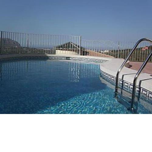 Executive Villa Fully Air Conditioned with Private Pool, Mountain and Sea Views