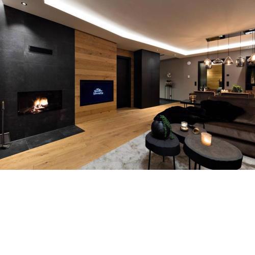 Exklusives Alpine Apartment mit Kamin