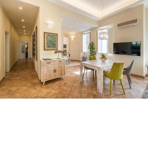 Exma Luxury Apartment