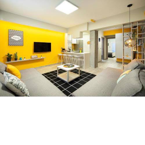 Exotic Private APT & PATIO- 3' from FILOPAPPOU