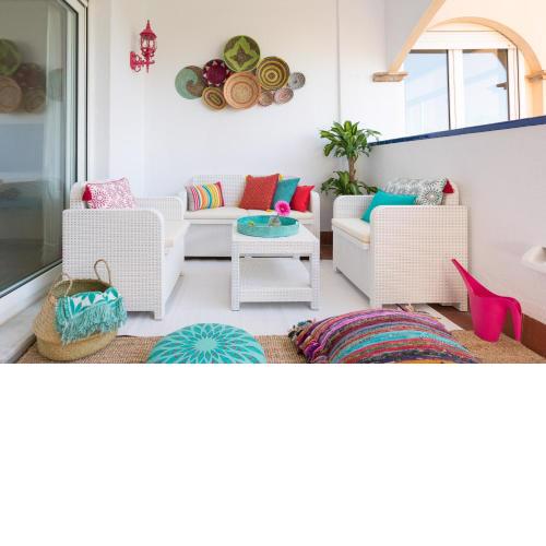 Exotico y bohemio apartamento frente al mar. Increible!!
