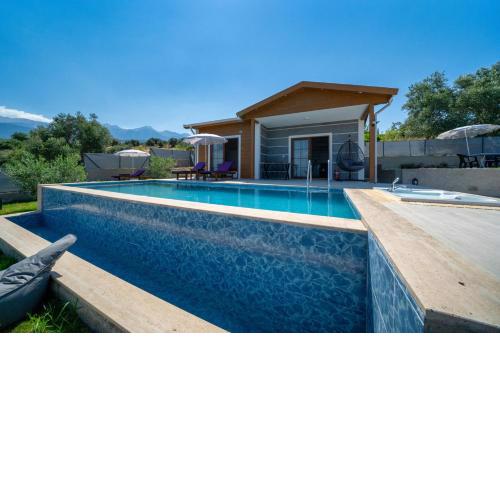 Explore Cragos House , Land of Lights, Lycia