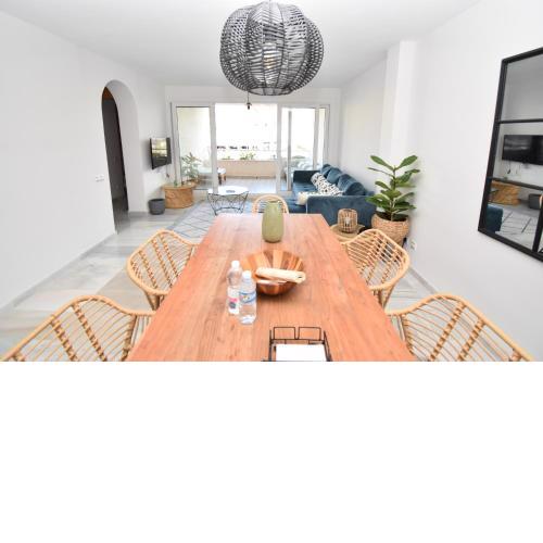 Expoholidays - Apartamentos Puerto Almerimar