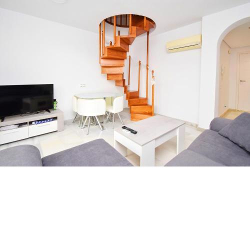 Expoholidays - Duplex Puerto Almerimar
