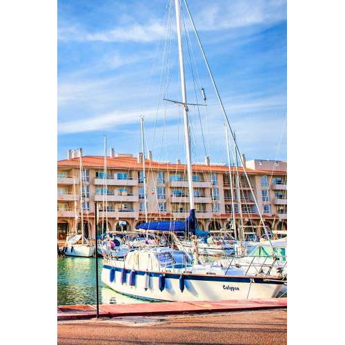 Expoholidays - Galeón 46 Puerto Deportivo Almerimar
