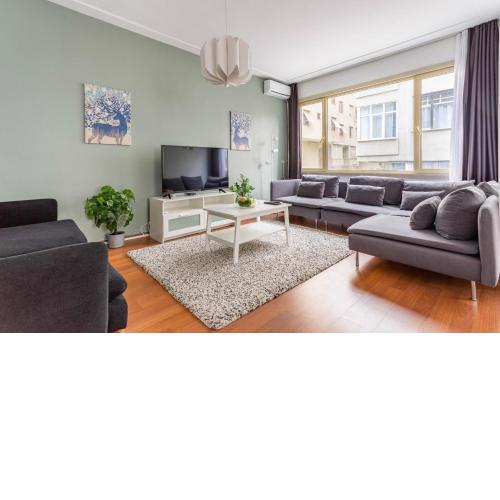 Exquisite Flat Near Bagdat Street in Kadikoy