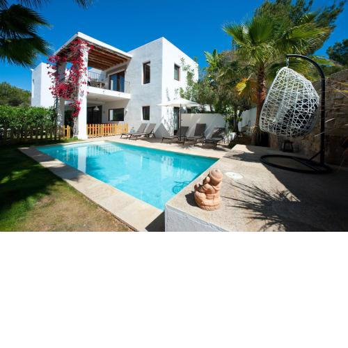 Exquisite Ibiza Villa 4 Bedrooms Villa Chia Private Fenced Pool Area and Table Tennis Santa Eulalia