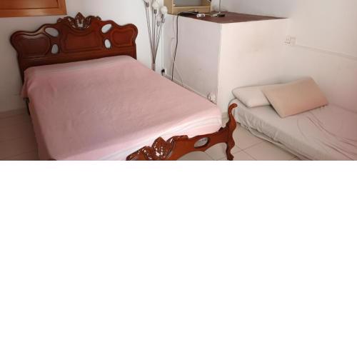 EXTERIOR ROOM