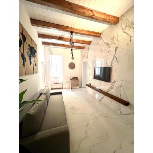 extra luxury apartment salerno center