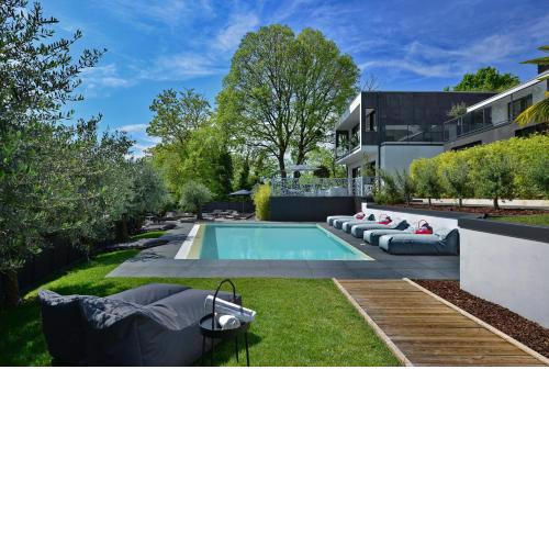 Extra Urbano - Lago di Garda - Adults Only
