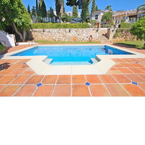 Extraordinaria villa con piscina, 10 personas, ESTANCIA MÍNIMA 1 SEMANA