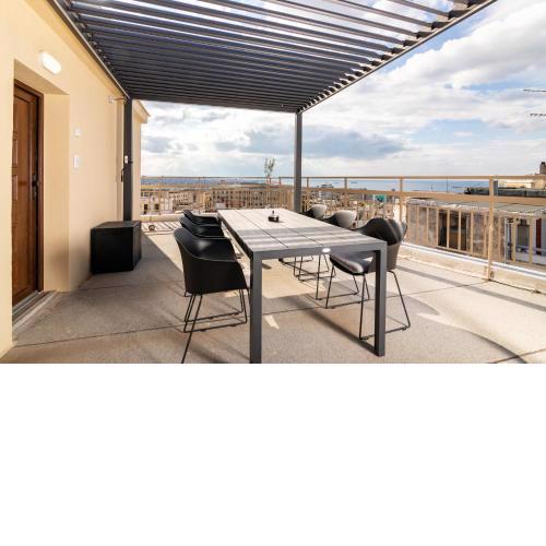 F & B Collection- 360 View Mini Penthouse