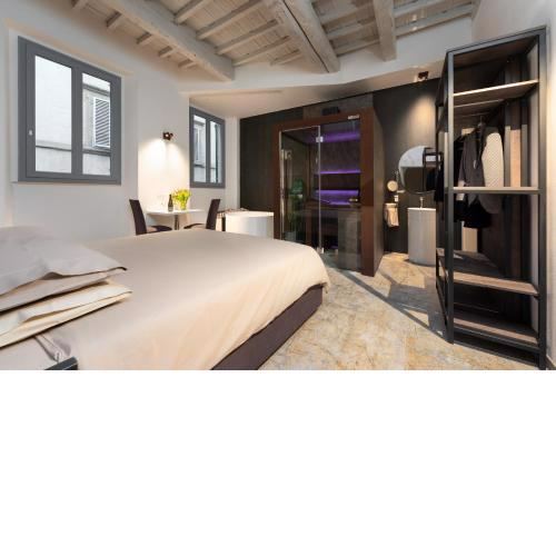 F1RST Suite Apartment & SPA