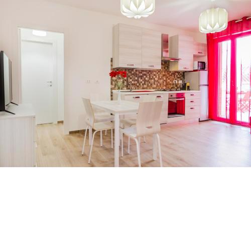 F52 Red house