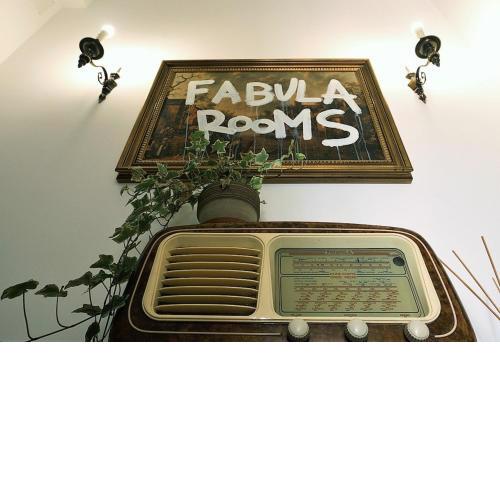 Fabula Rooms