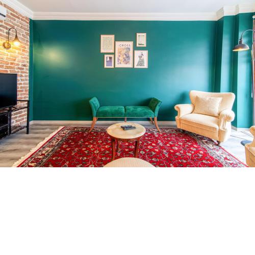 Fabulolus Flat near Kennedy Avenue in Fatih