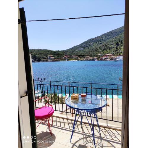 Fabulous apt. w/breakfast near the sea!