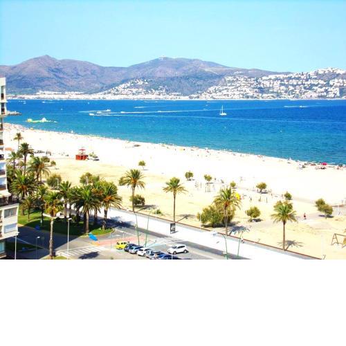FACE A PLAGE COSTA BRAVA - AMPURIA STUDIO CABINE
