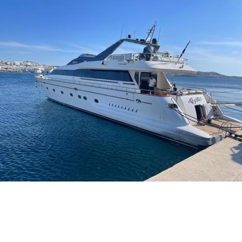 Falcon superyacht 100ft