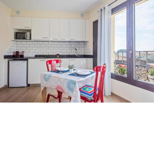 Falguera Homes 2. Apartamento con terraza compartida