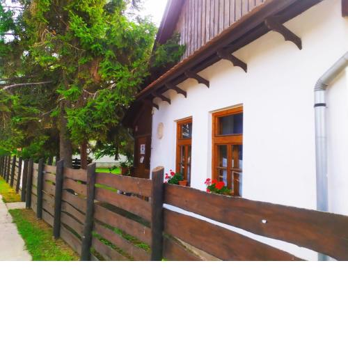 Faluház Tiszasüly
