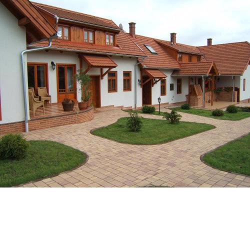 Faluszéli Vendégház - Boncz Porta