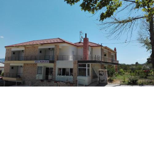 Familia Hotel