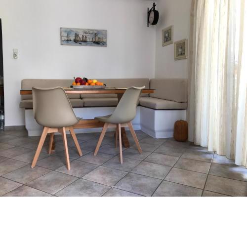 Family apartment Livadia beach Parikia