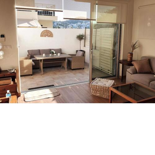 Family & Friends 4-Bedroom beach break!
