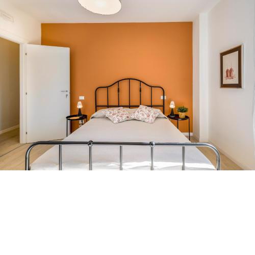 Family & Friends Rooms with shared bathroom