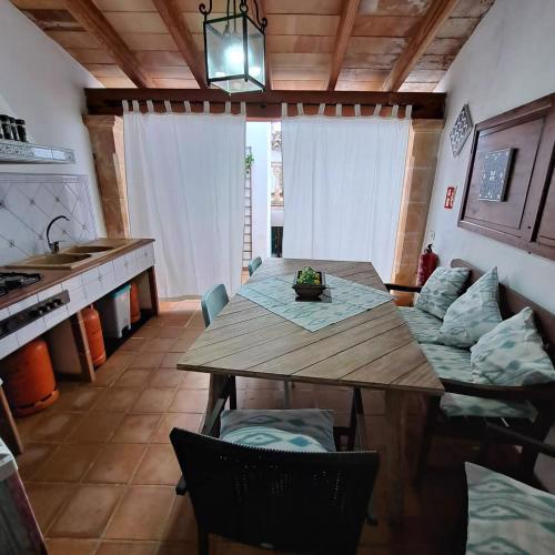 Family home with A/A Bonavista
