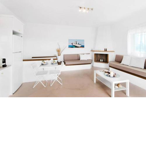 Family Maisonette with pool #1