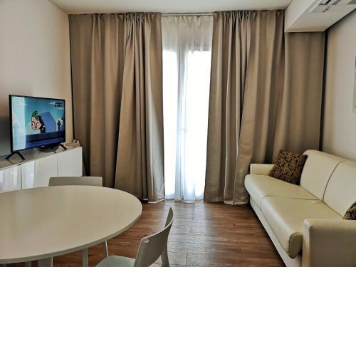 Family Suite Appartments Orchidea Blu