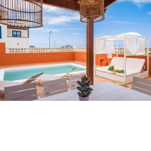 Family Villa 'Atlantic Ocean View' with Private Pool, BBQ, Free Wifi by Holidays Home