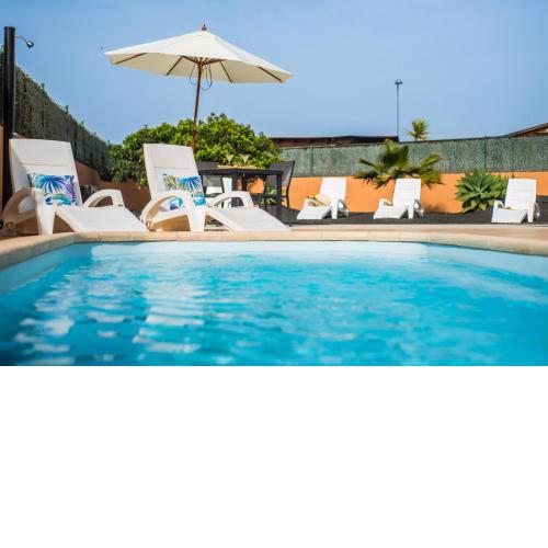 Family Villa Joy with Private Heated Pool, BBQ & Free Wifi- suitable for Families by HolidaysHome
