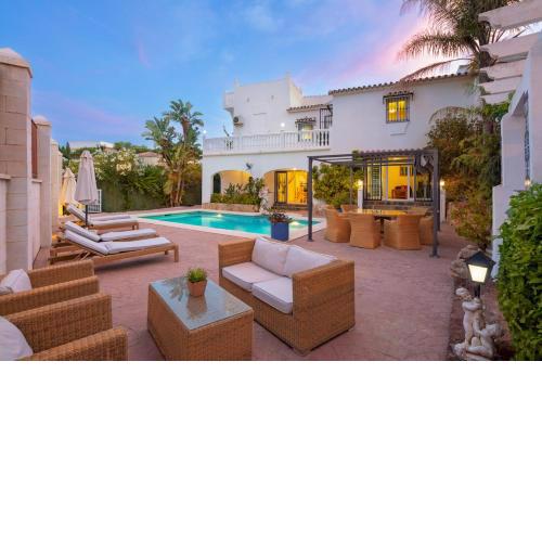 Family Villa Mijas-Costa close to the beach
