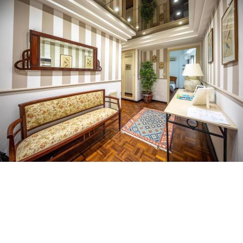 Familyholidays Deluxe Plus