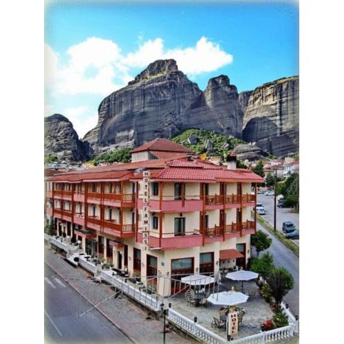 Famissi Hotel