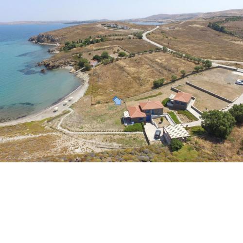 Fanaraki Beach Studios