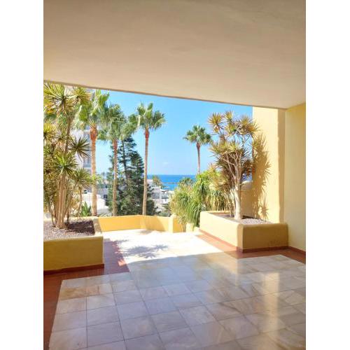 Fantastic 2 bedrooms, just 20 meters from ocean