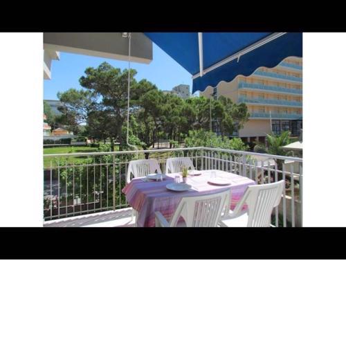 Fantastic Apartment Near The Beach
