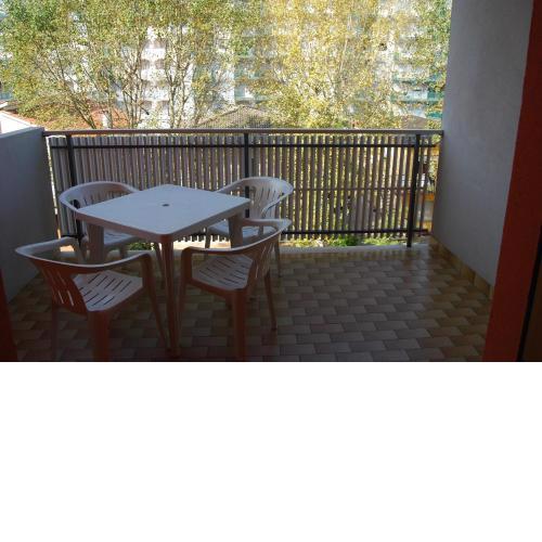 Fantastic Apartment with Nice Terrace - By Beahost Rentals