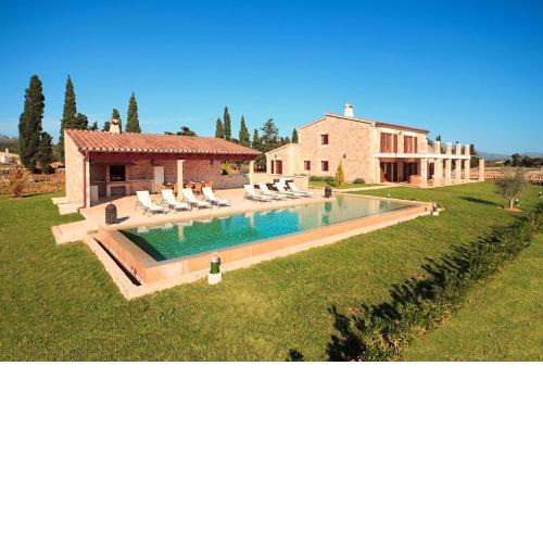 Fantastic Pollensa Villa Can Fiol 3 Bedrooms Perfectly located between Pollensa and Puerto Pollensa