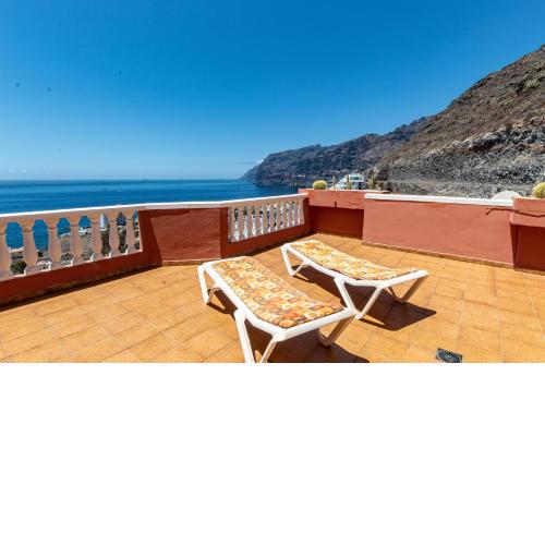 Fantastic View & Terrace Apt by Dream Homes Tenerife